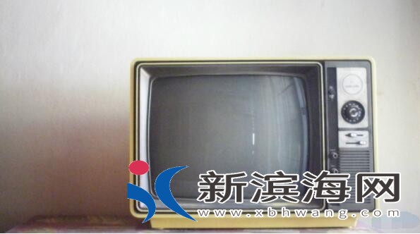 161948dzq4z4n479400r44.jpg