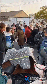 12020111497111.gif