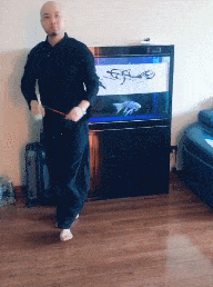 front2_0_FhonAx9OYHTNBOgoZK2UCYyJFduA.1607346311.gif