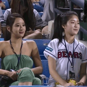 front2_0_FhkvzAy3p4S0HFBQKBMN-mq9LPT8.1622977684.gif
