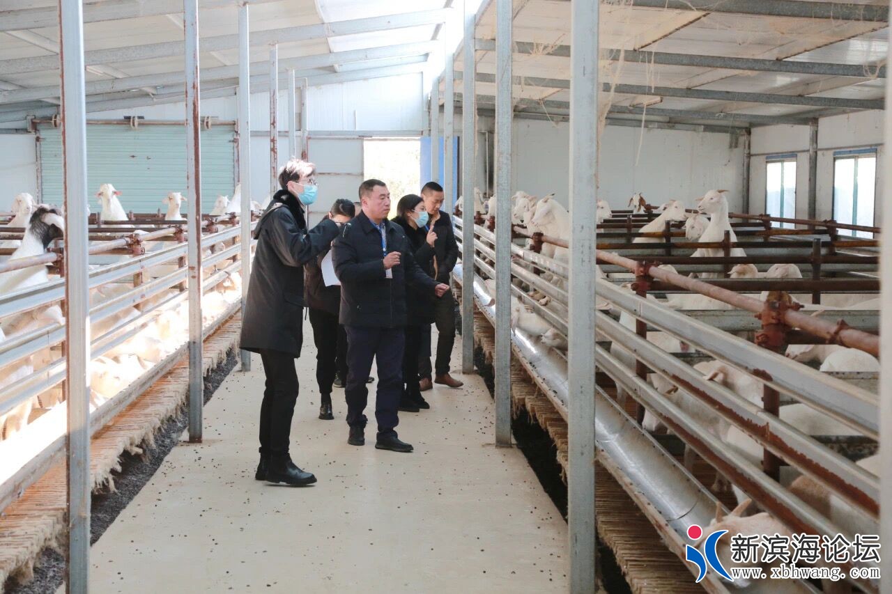 02120459muj3.jpg